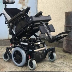 QUICKIE SALSA M2 MWD 4MPH ELECTRIC MOBILITY WHEELCHAIR POWERCHAIR SCOOTER 2018