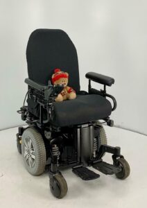 Pride Quantum Edge 2.0 2017 6mph powerchair #1300