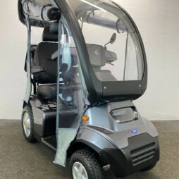 2020 TGA Breeze S4 with Canopy & Sides 8MPH Mobility Scooter *Looks BRAND NEW*